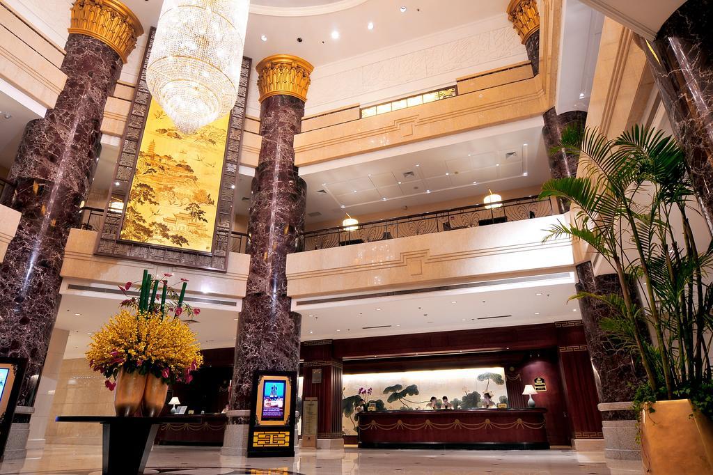 Landison Plaza International Hotel Чженьцзян Інтер'єр фото